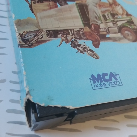 Smokey and the bandit VHS - Picture 3 of 6